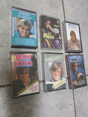 6 HYVÄKUNTOISTA MIKKO ALATALO C -KASETTIA