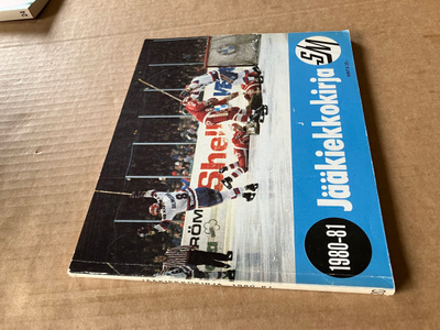 JÄÄKIEKKO KIRJA 1980-1981 HYVÄ