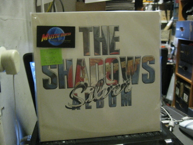 SHADOWS - SILVER ALBUM 2LP M-/M- TOSI SIISTI