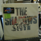 SHADOWS - SILVER ALBUM 2LP M-/M- TOSI SIISTI - pikkukuva 1