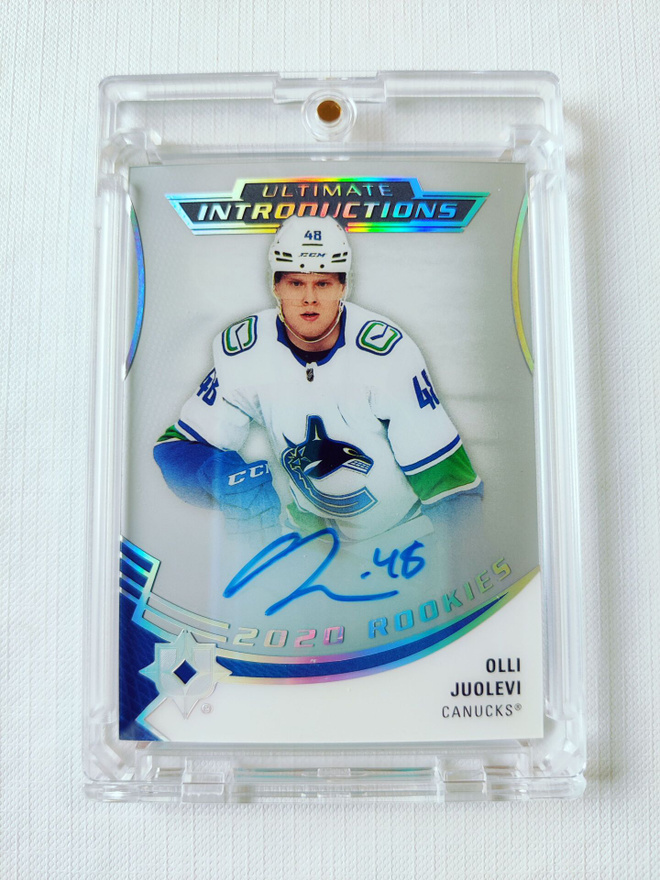 Olli Juolevi 20-21 Ultimate Introductions Rookies Autograph