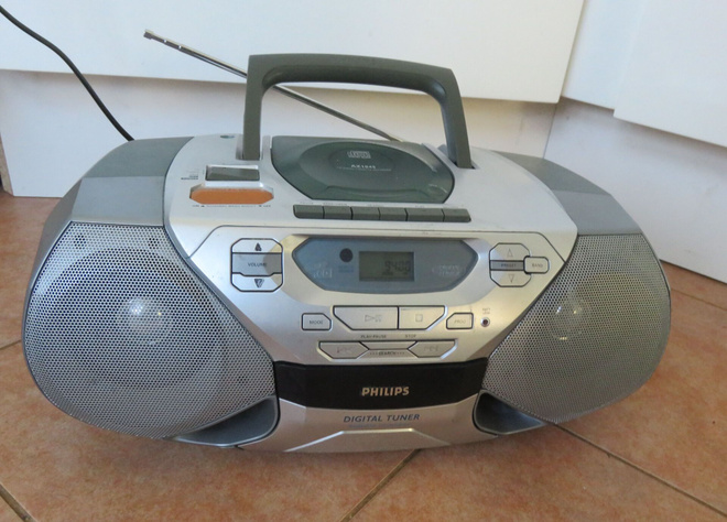 Philips kannettava cd radio soitin