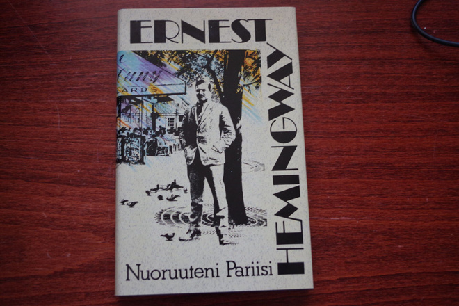 Ernest Hemingway: Nuoruuteni Pariisi (1984)