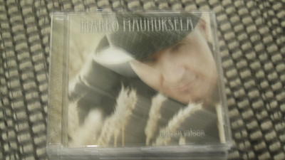 MARKO MAUNUKSELA: UUTEEN VALOON