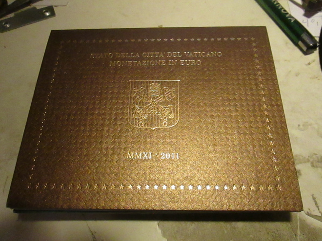 Vatikaani 2011 Rahasarja BU