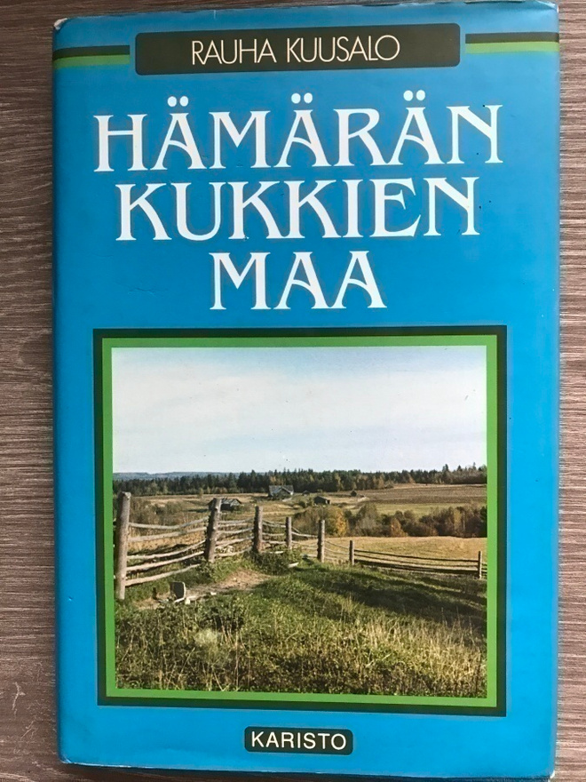 Rauha Kuusalo; Hämärän kukkien maa
