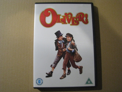 OLIVER ( Oliver Reed )
