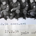 Sotilasvalokuva tauluna 1954 Taulun koko n. 31 x 22 cm - pikkukuva 2