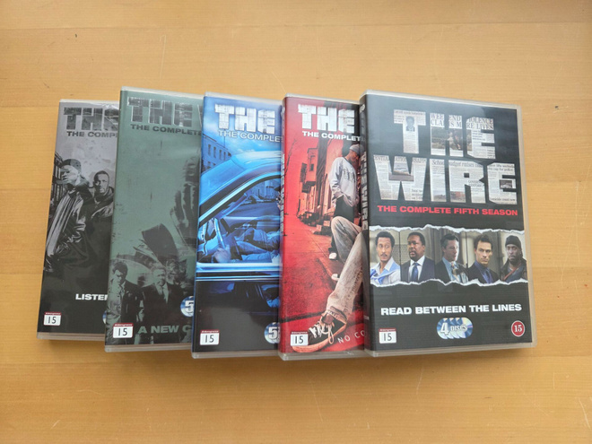 THE WIRE . LANGALLA . KOKO SARJA . DVD .