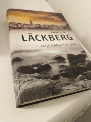 Camilla Läckberg: Leijonankesyttäjä