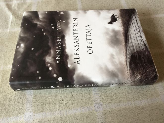 ANNABEL LYON ALEKSANTERIN OPETTAJA HYVÄ