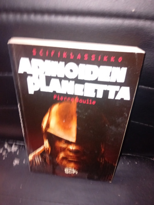 Pierre Boulle : Apinoiden planeetta ( SIS POSTIKULU )