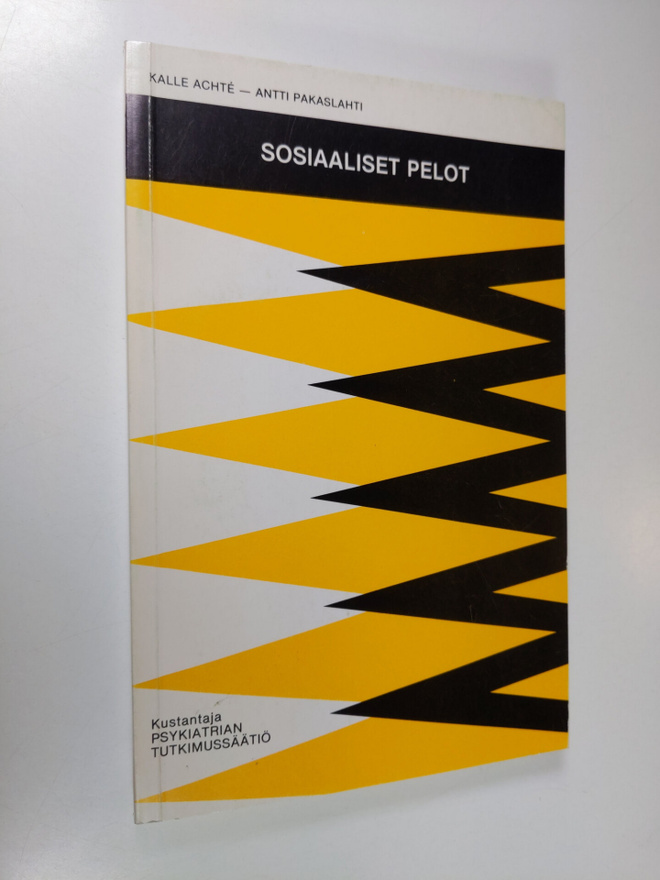 Kalle ym. (toim.) Achte : Sosiaaliset pelot
