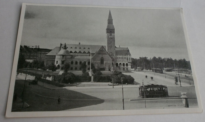 Helsinki, Kansallismuseo + raitiovaunu, vanha mv pk, ei p.