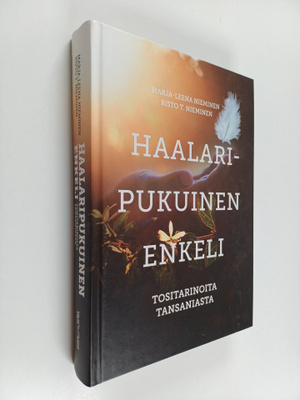 Risto T. Nieminen ym. : Haalaripukuinen enkeli