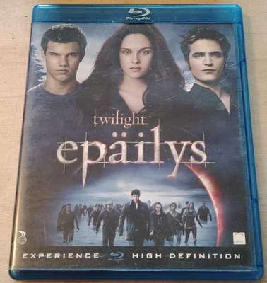 Twilight - Epäilys