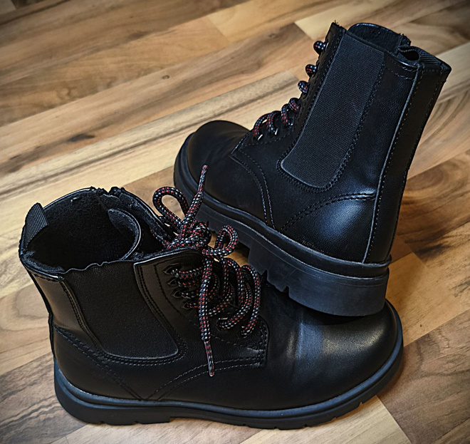 My Wear -nilkkurit, koko 34