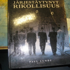 Paul Lunde : Järjestäytynyt rikollisuus - pikkukuva 1