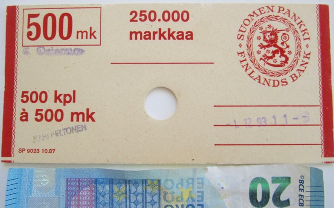 VANHA Punttietiketti Suomen Pankki 500 kpl á 500 mk Pahvia