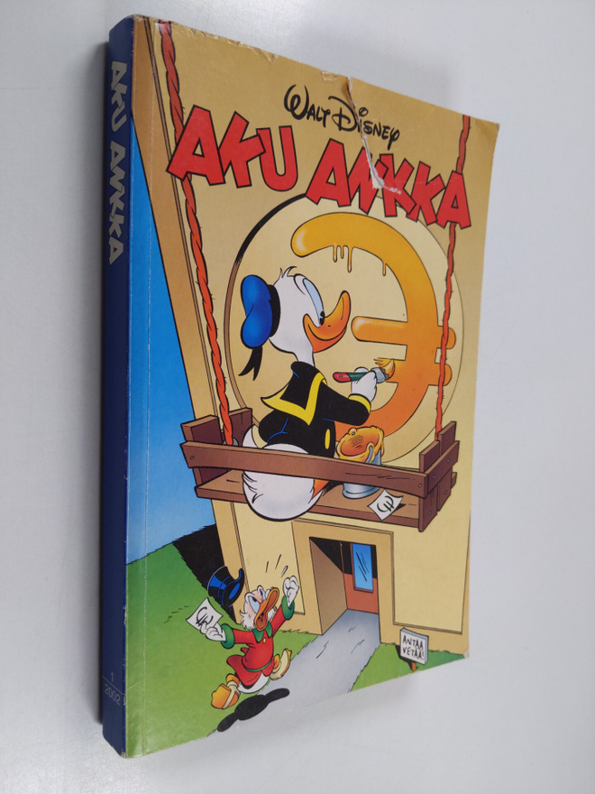 Aku Ankka 1/2002
