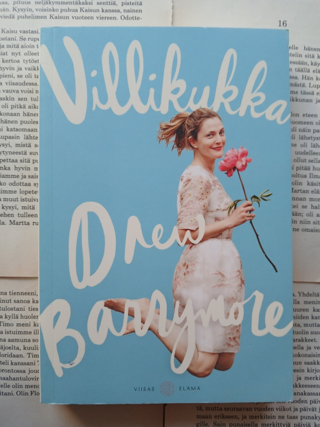 Drew Barrymore - Villikukka (nid.)