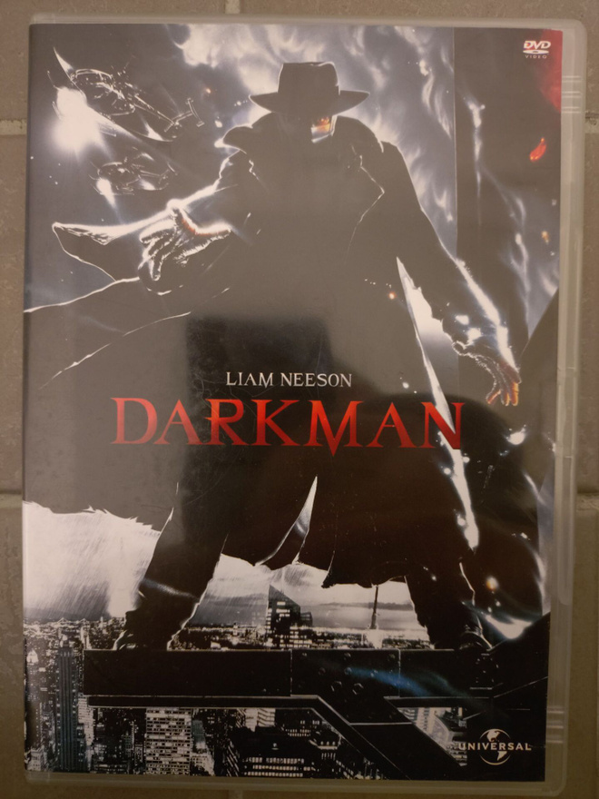 Darkman DVD, Liam Neeson