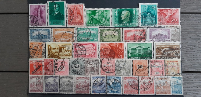 UNKARI VANHAA LEIMATTUJA postimerkkejä 40 kpl