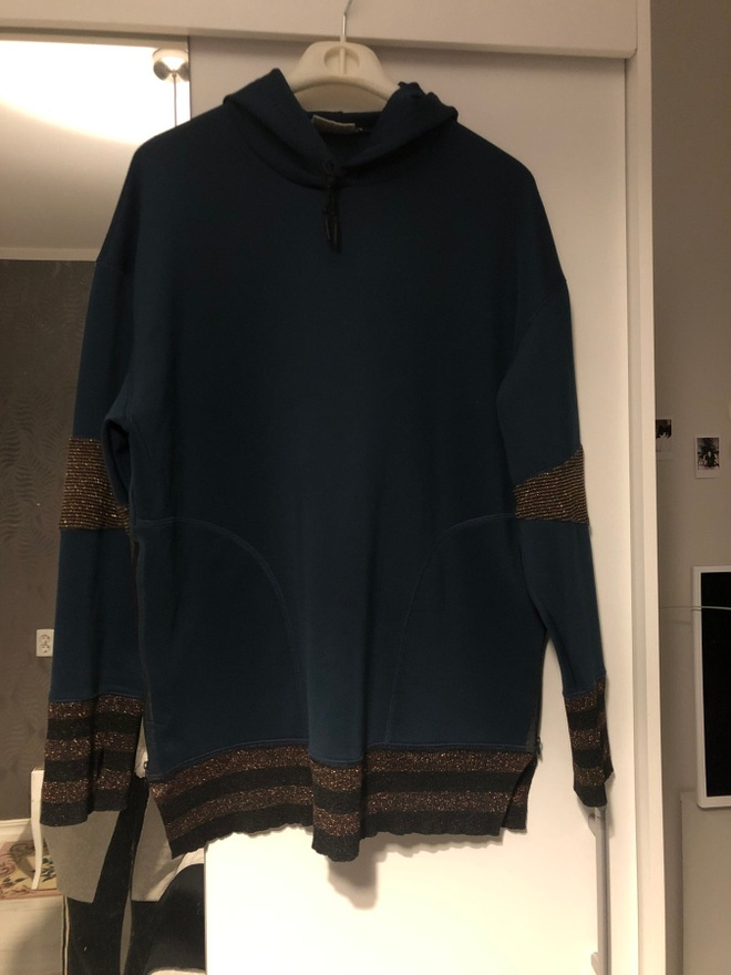 By malene  birger upea pusero koko XL