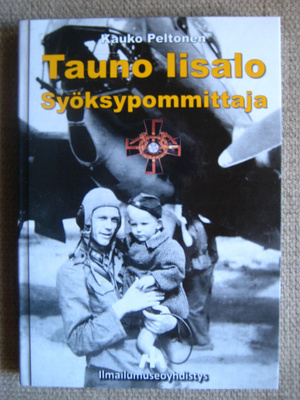 Tauno Iisalo syöksypommittaja
