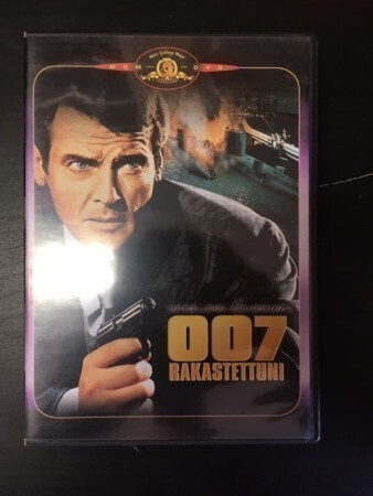 007 - Rakastettuni (v.1977) Roger Moore     UUSI/MUOVIT