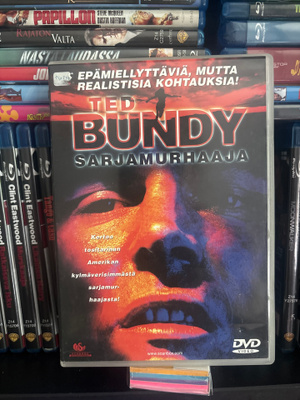 Ted Bundy sarjamurhaaja (2002)