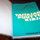 Ossi Lindfors : TAITAJAN PUUTYÖKIRJA ( 1 p. 1963 ) Sis.pk:t - pikkukuva 2