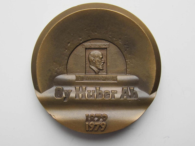 Oy Huber Ab 1879 - 1979 (H. Häiväoja)