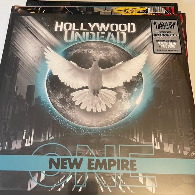 Hollywood Undead - New Empire, Vol. 1(ltd. 1700)