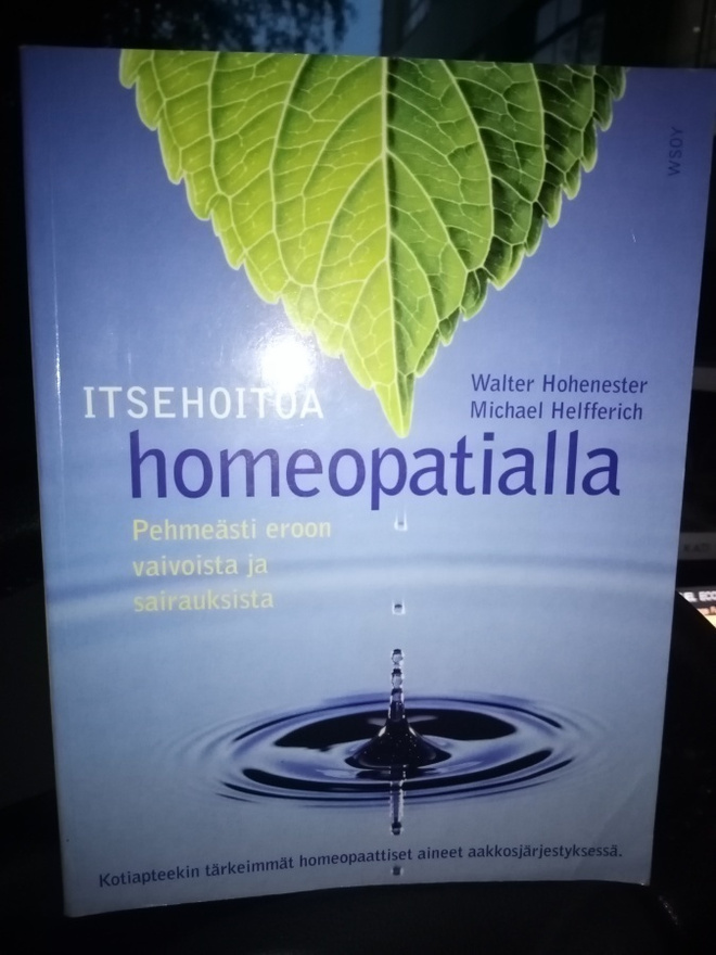 HOHENESTER :  Itsehoitoa homeopatialla ( SIS POSTIKULU)
