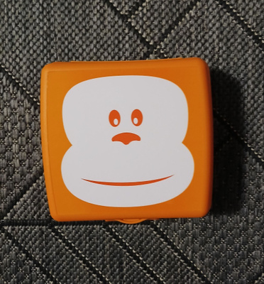 UUSI Tupperware eväs rasia