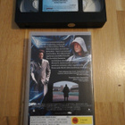 UNBREAKABLE  VHS - pikkukuva 2