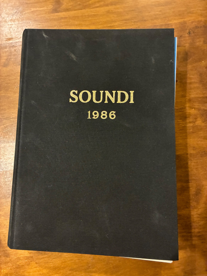 Soundi -musiikkilehti sidottu vuosikerta 1986