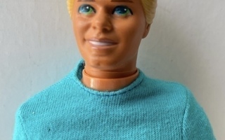Barbie Ken nukke Malibu