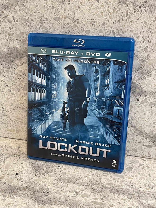 Lockout (2011) Blu-ray + DVD