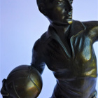 Figuuri Mies Pallo SPort metallia 24 cm korkea - pikkukuva 2
