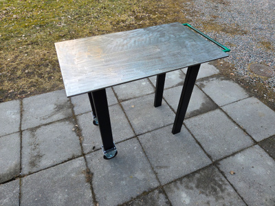 Hitsaus/pajapöytä