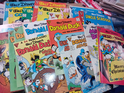 24 kpl GLADSTONE DISNEY lehti julkaisuja kokoelma
