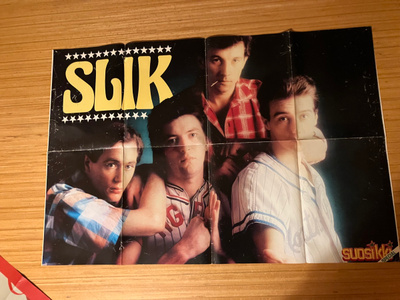 SUOSIKKI JULISTE SLIK