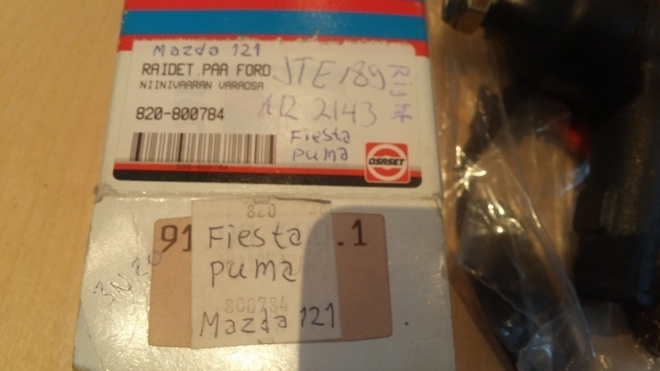 Raidetangonpää Ford Fiesta, Puma, Mazda 121oikealle 17-2908