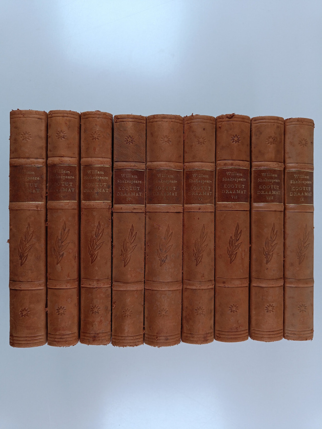 William Shakespeare : Kootut draamat 1-9
