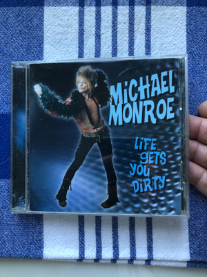 Michael Monroe: Life Gets You Dirty. 1999.