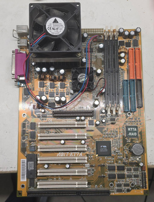 Abit KT7A raid emolevy ja amd 700Mhz prosessori, korjattavak