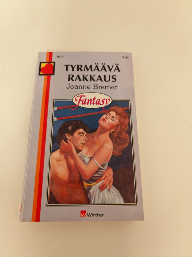 Joanne Bremer; Tyrmäävä rakkaus (Fantasy)