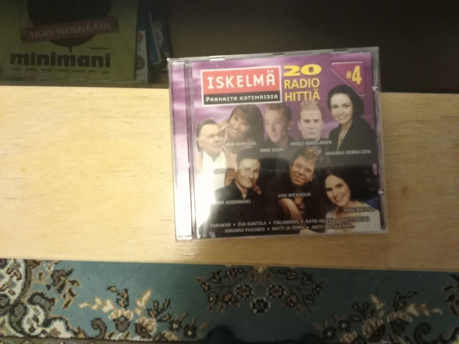 CD levy Iskelmä radio 20 radiohittiä 4